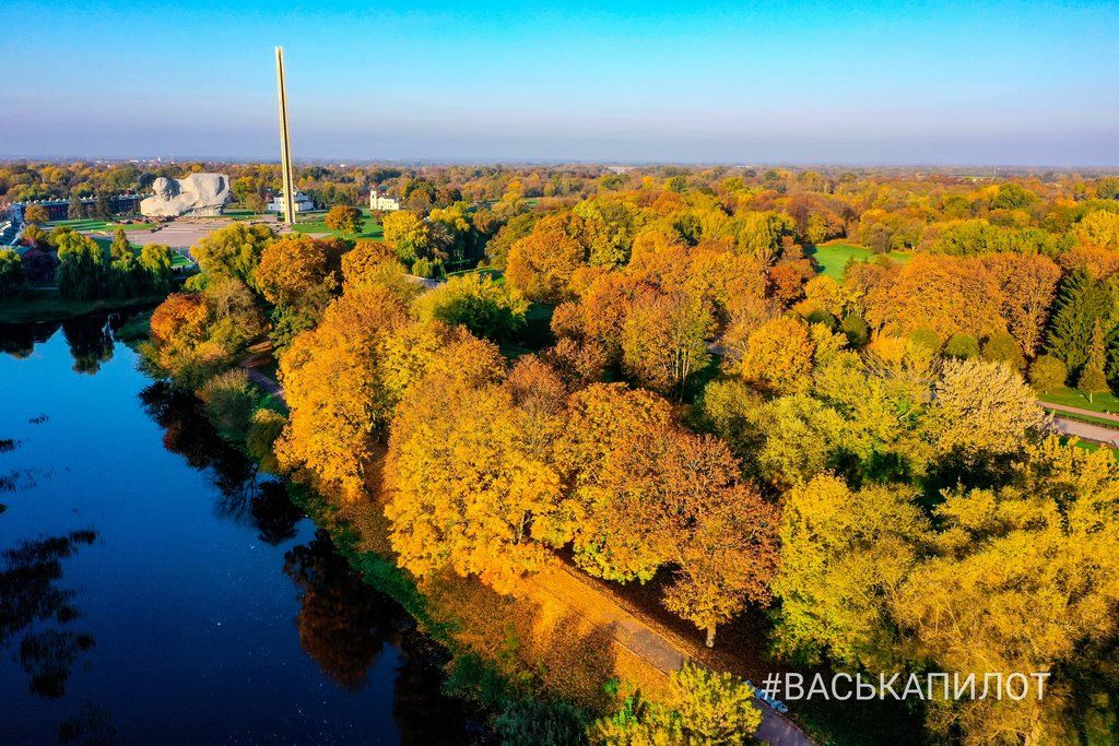 Немного осеннего Бреста. Красивые фото с высоты