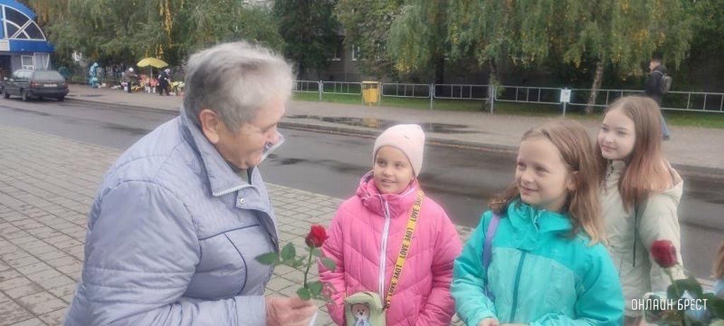 Акция «Осенний день для добрых дел» прошла  в ГУО «Начальная школа №9 г. Бреста»