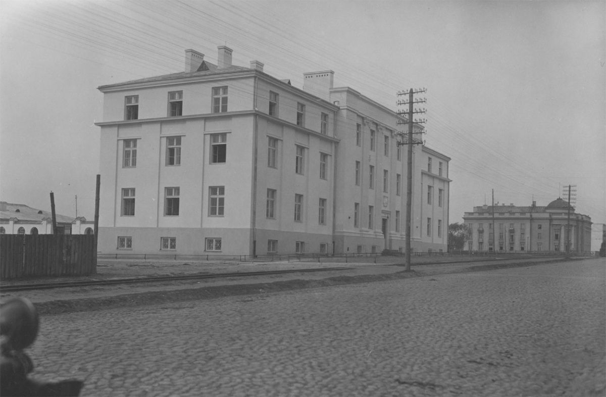 Читатель: Старый фото Бреста. Узнали, где сделаны эти фотографии?