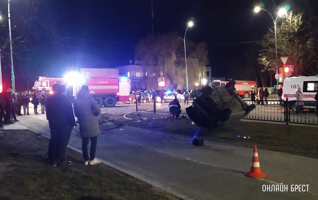 Очевидец: Брестская область. В Дрогичине произошло серьёзное ДТП