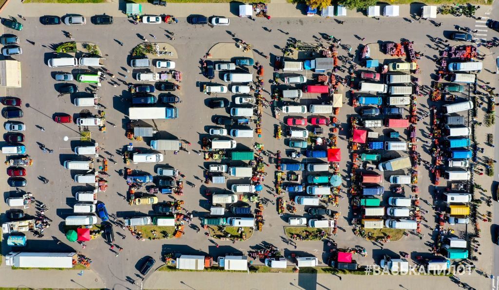 Осенняя ярмарка в Бресте с высоты