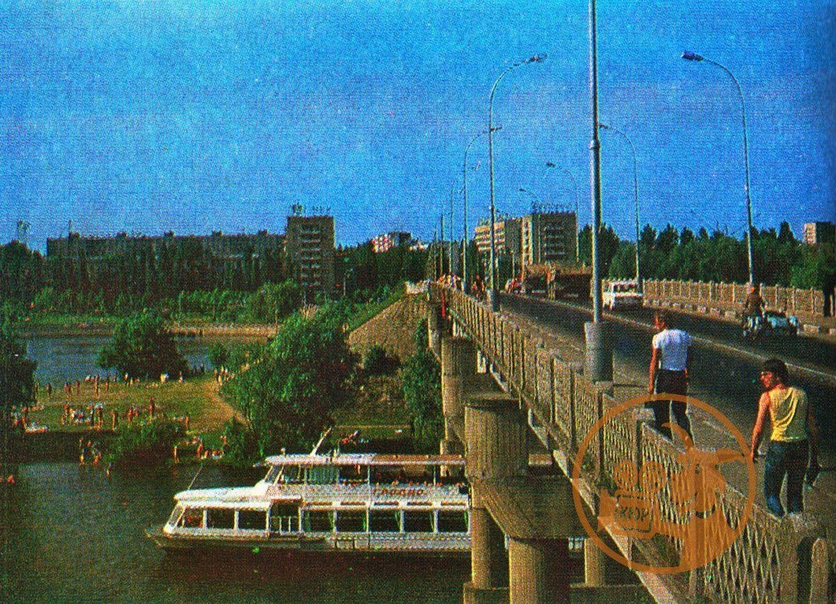 Набережная Бреста в разное время