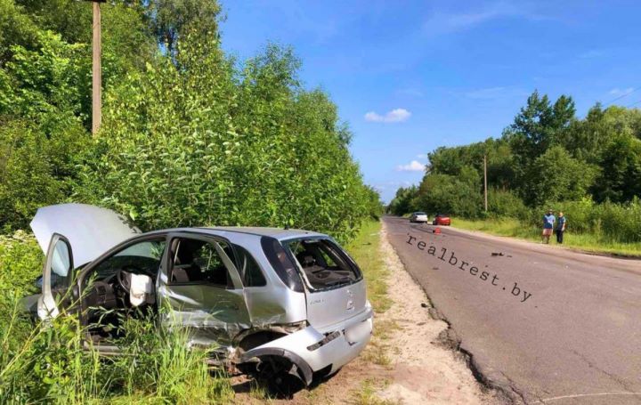 Сегодня на Красном Дворе в Бресте произошло ДТП