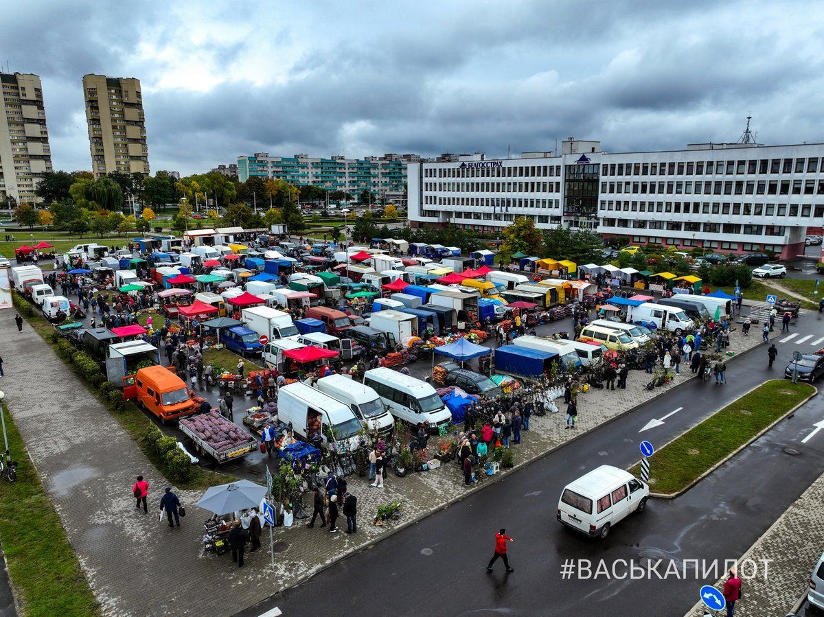Посмотрим на осеннюю ярмарку в Бресте с высоты