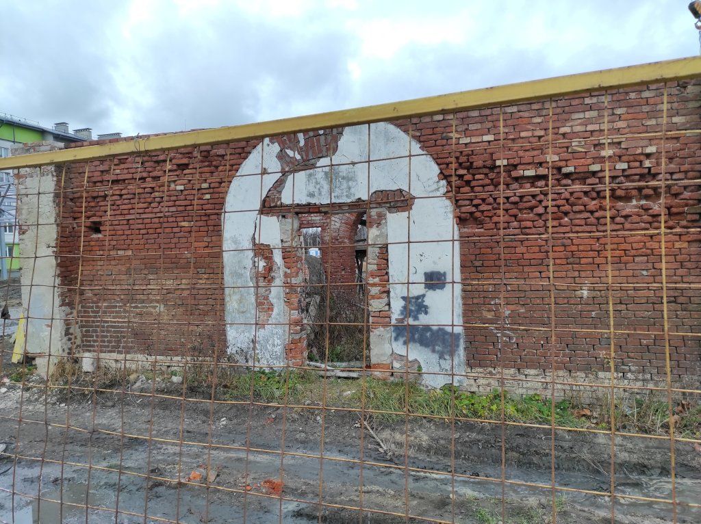 Руины военного строения царских времён в Северном городке снесут или реконструируют?