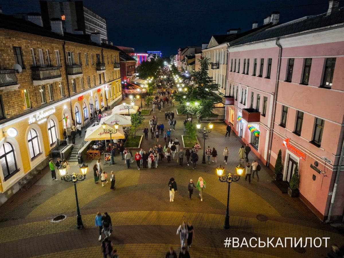 Было много людей! Так выглядела сегодня улица Советская в Бресте