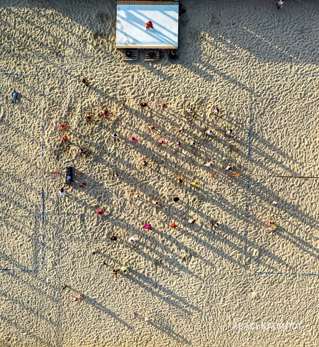 Вчерашние танцы на пляже в Бресте