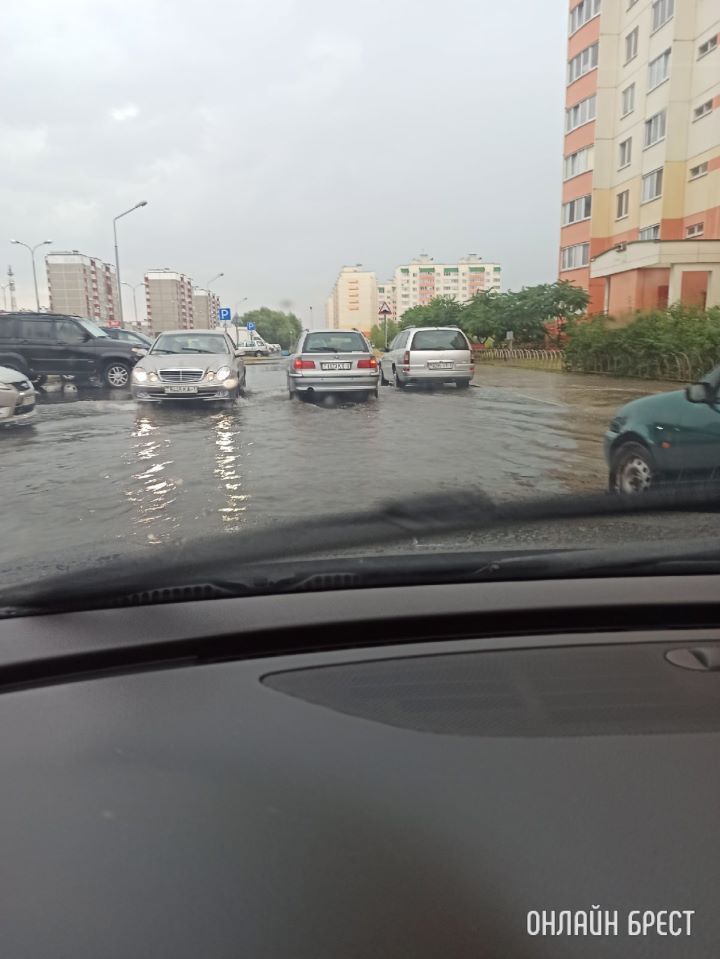 Брест, Варшавка, Вулька. Немного поплыли улицы