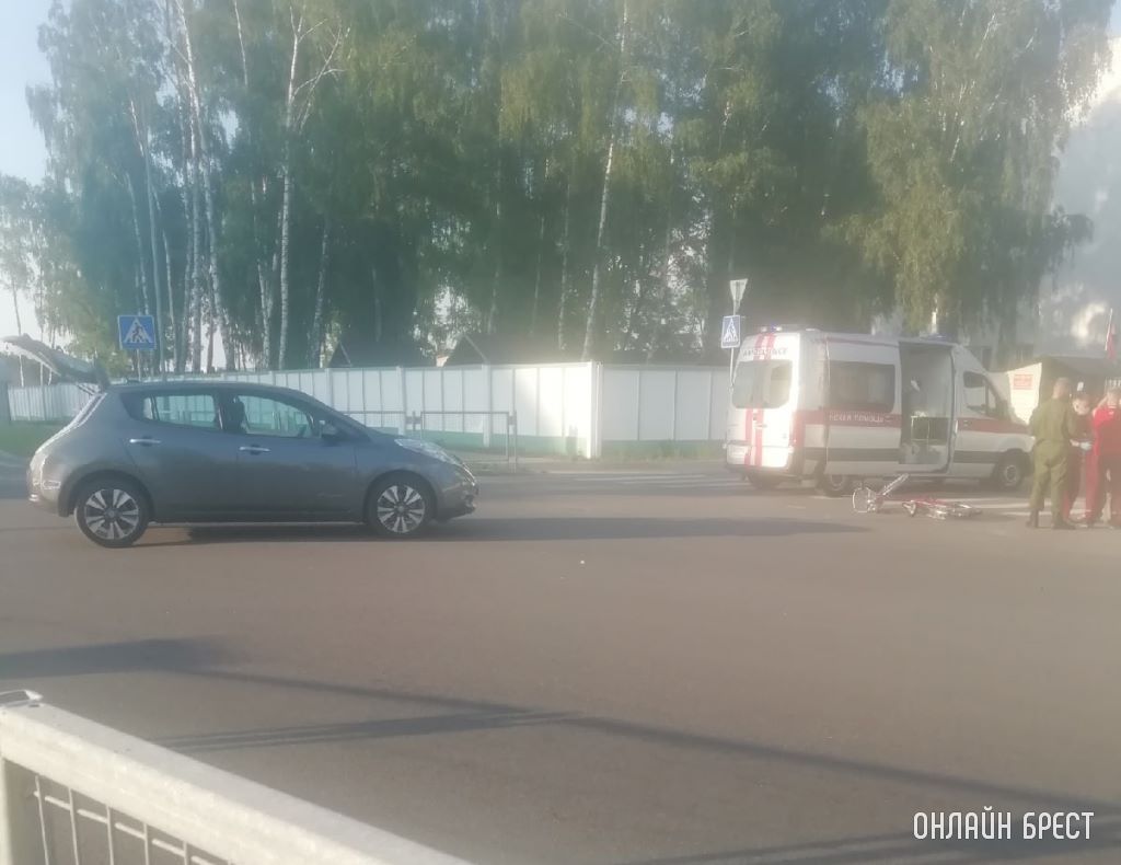 В Бресте на ул. Рокоссовского сбили велосипедистку