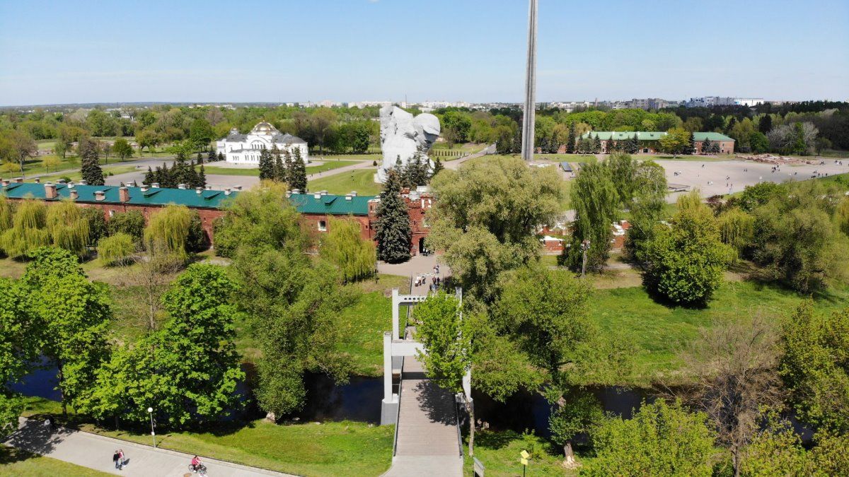 Брестская крепость с высоты птичьего полёта