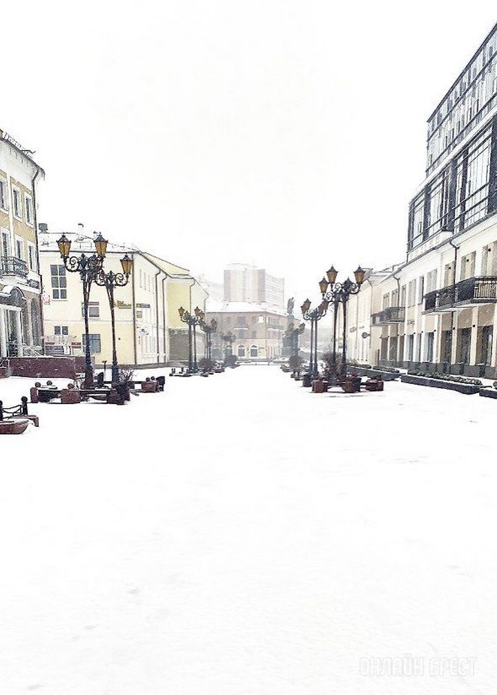 Читатель: Посмотрите, как красиво! Так сейчас выглядит Советская в Бресте