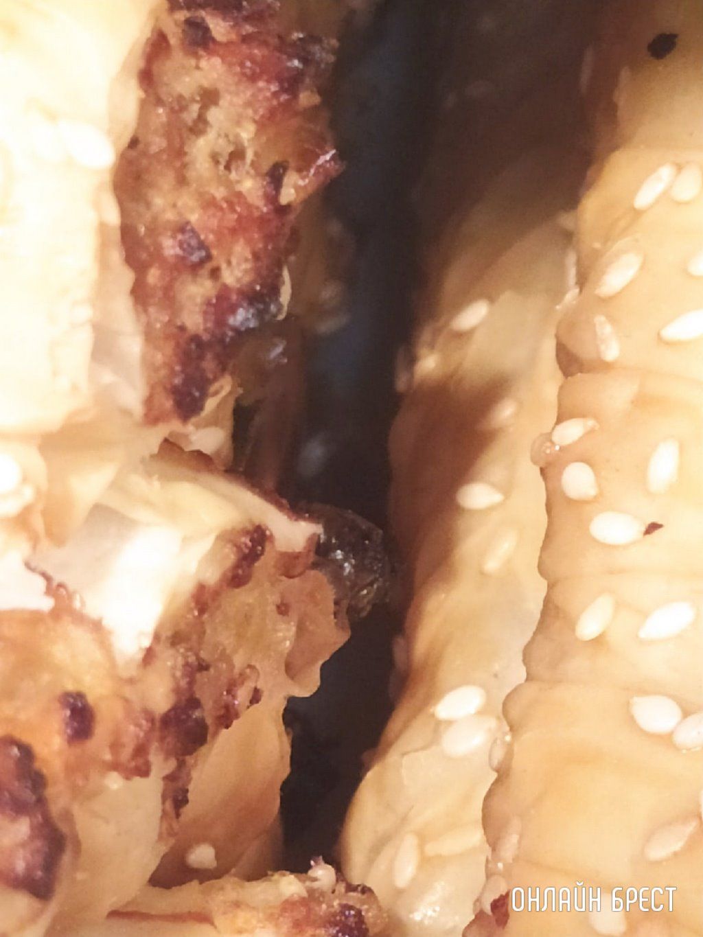 Читатель: Хотел купить булочку, но передумал. Фото сделано в одном из магазинов Бреста