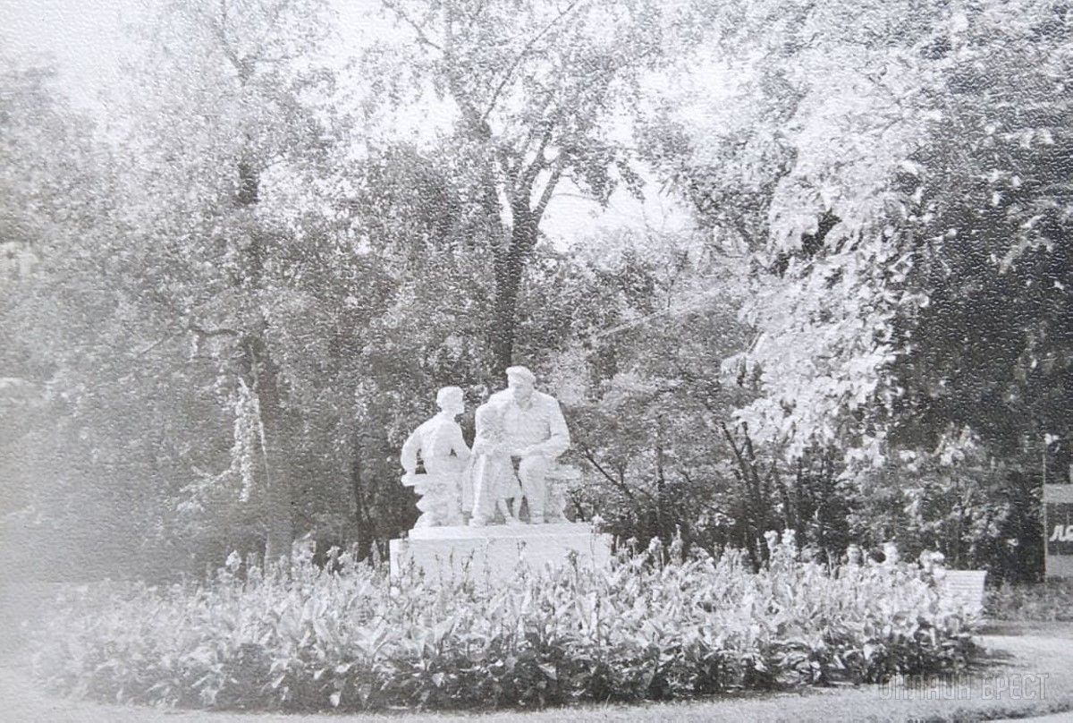 Подборка старых фото Бреста из личной коллекции. Ул. Ленина, 1968 год