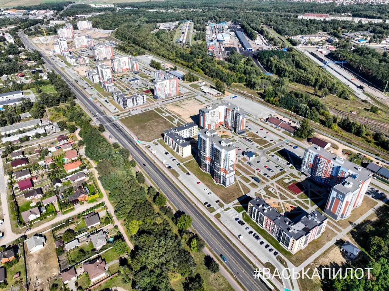 Смотрим с высоты на новый район на Л.Рябцева в Бресте