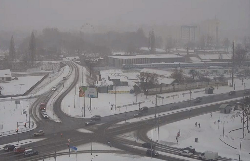 Читатель: Как вам такая весна? Брест засыпало снегом