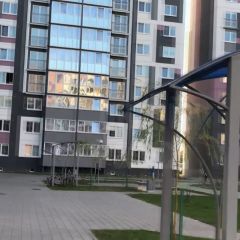 Читатель: Как прекрасны тёплые дни! Отличная детская площадка в Бресте, детям есть где разгуляться и под присмотром родителей. Замечательно!