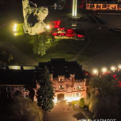 Ночная подсветка в Брестской крепости. Посмотрите видео с высоты