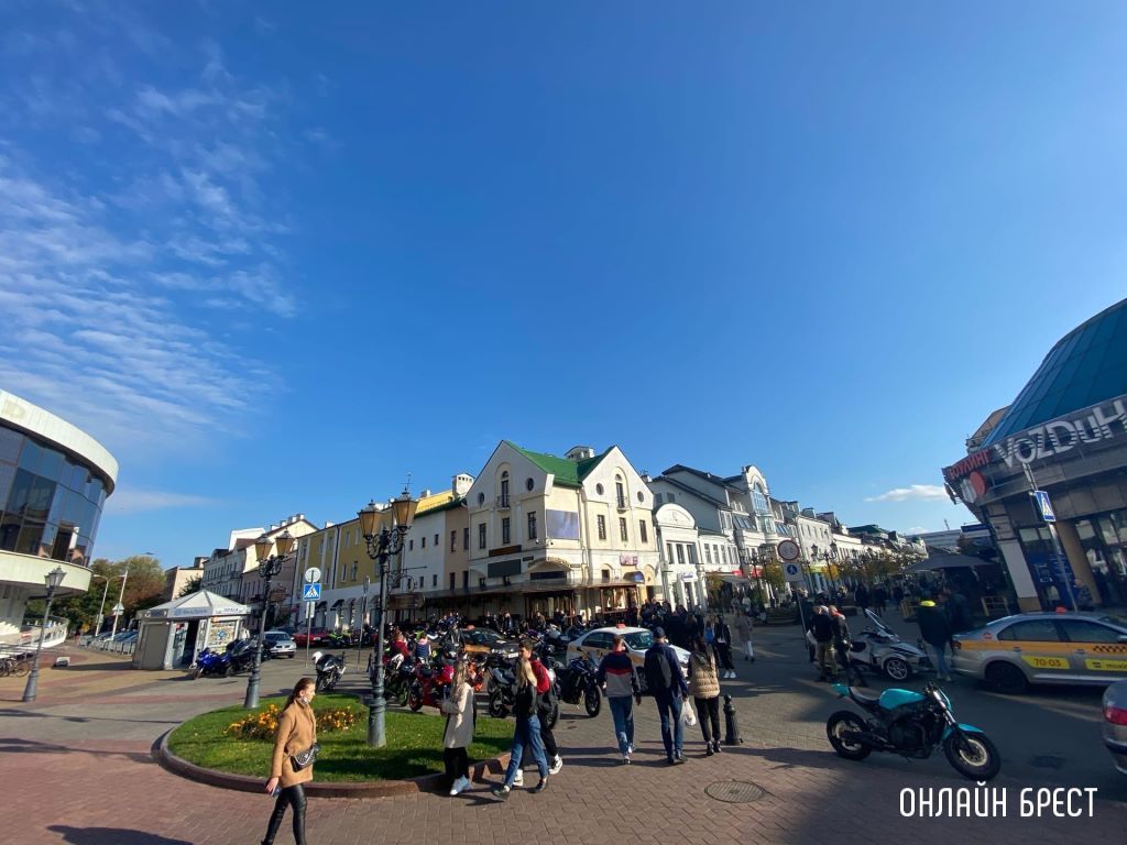 Сегодня в Бресте закрыли мотосезон