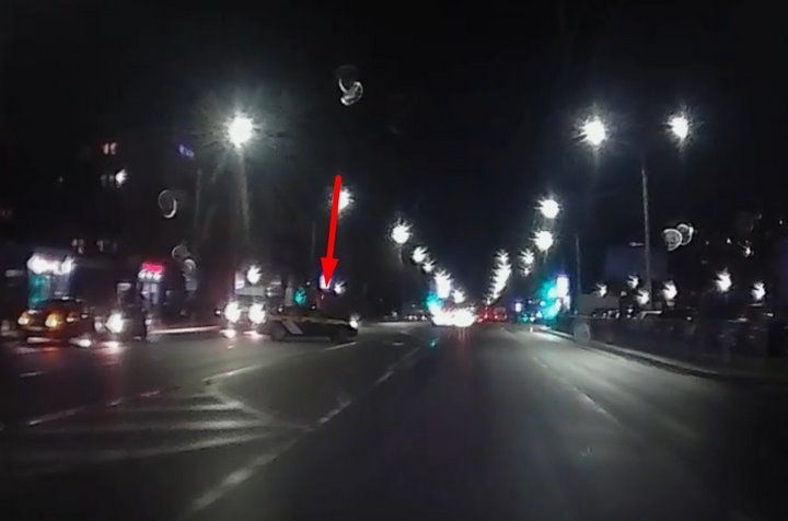 Читатель: Хочу поделиться видео, как ездят таксисты в Бресте