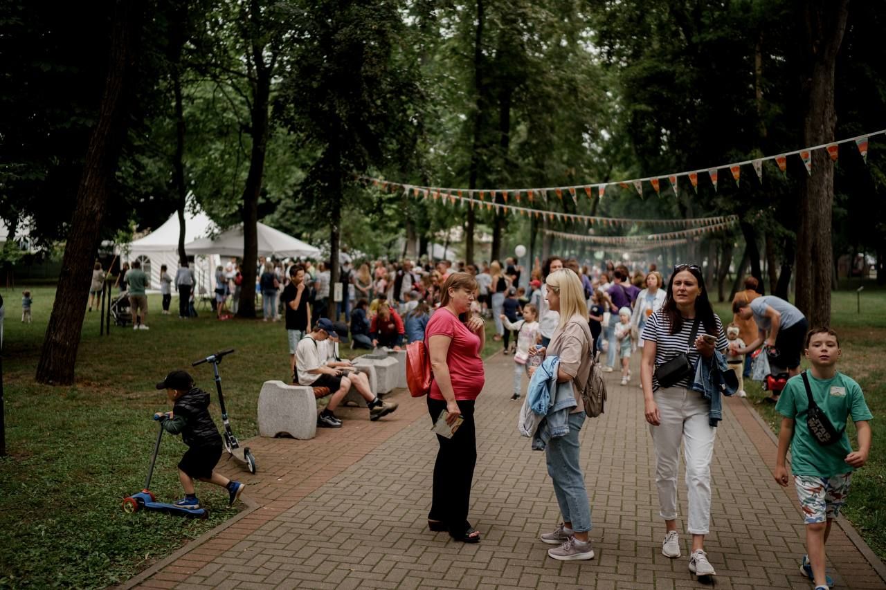 Сегодня в Бресте проходит семейный пикник «Лучи добра»