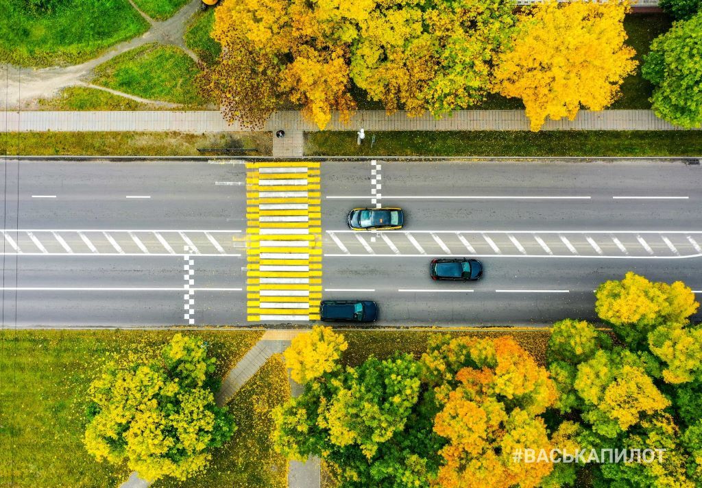 Осень. Брест, ул. Советской Конституции