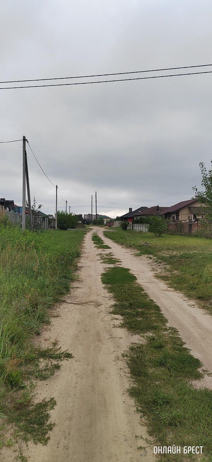 Читатель: Было бы здорово, чтобы здесь повесили пару фонарей.