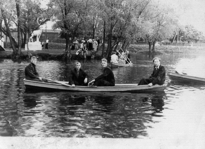 Парк Бреста, предположительно 1947 год