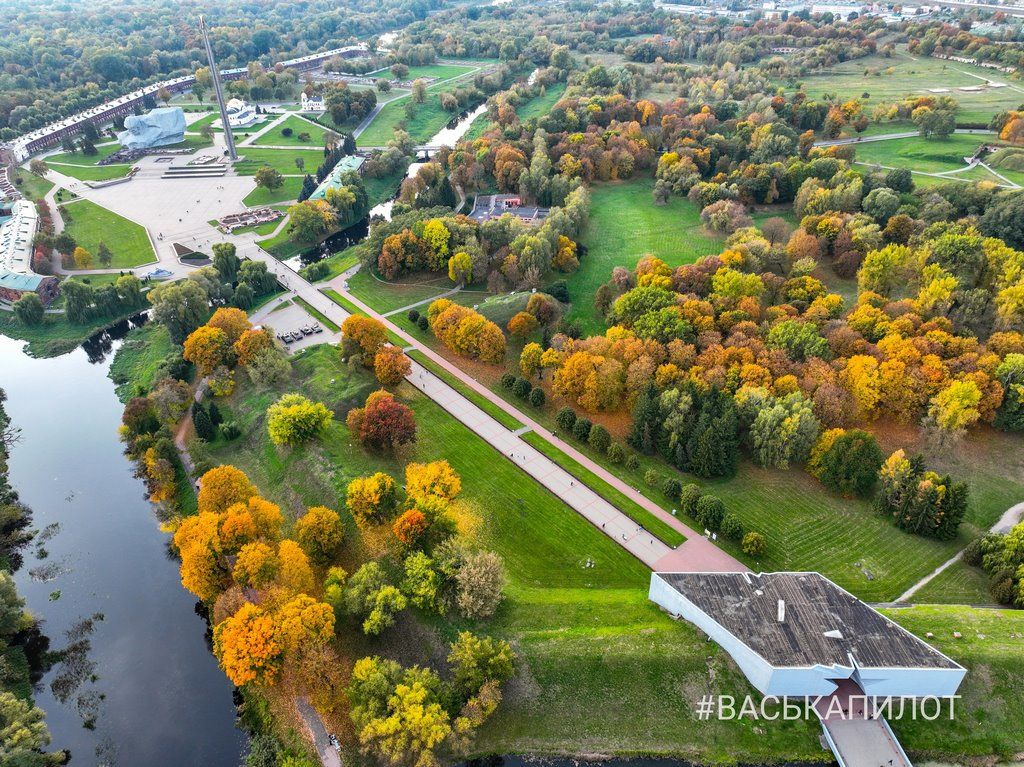 Немного осеннего Бреста. Красивый фото с высоты