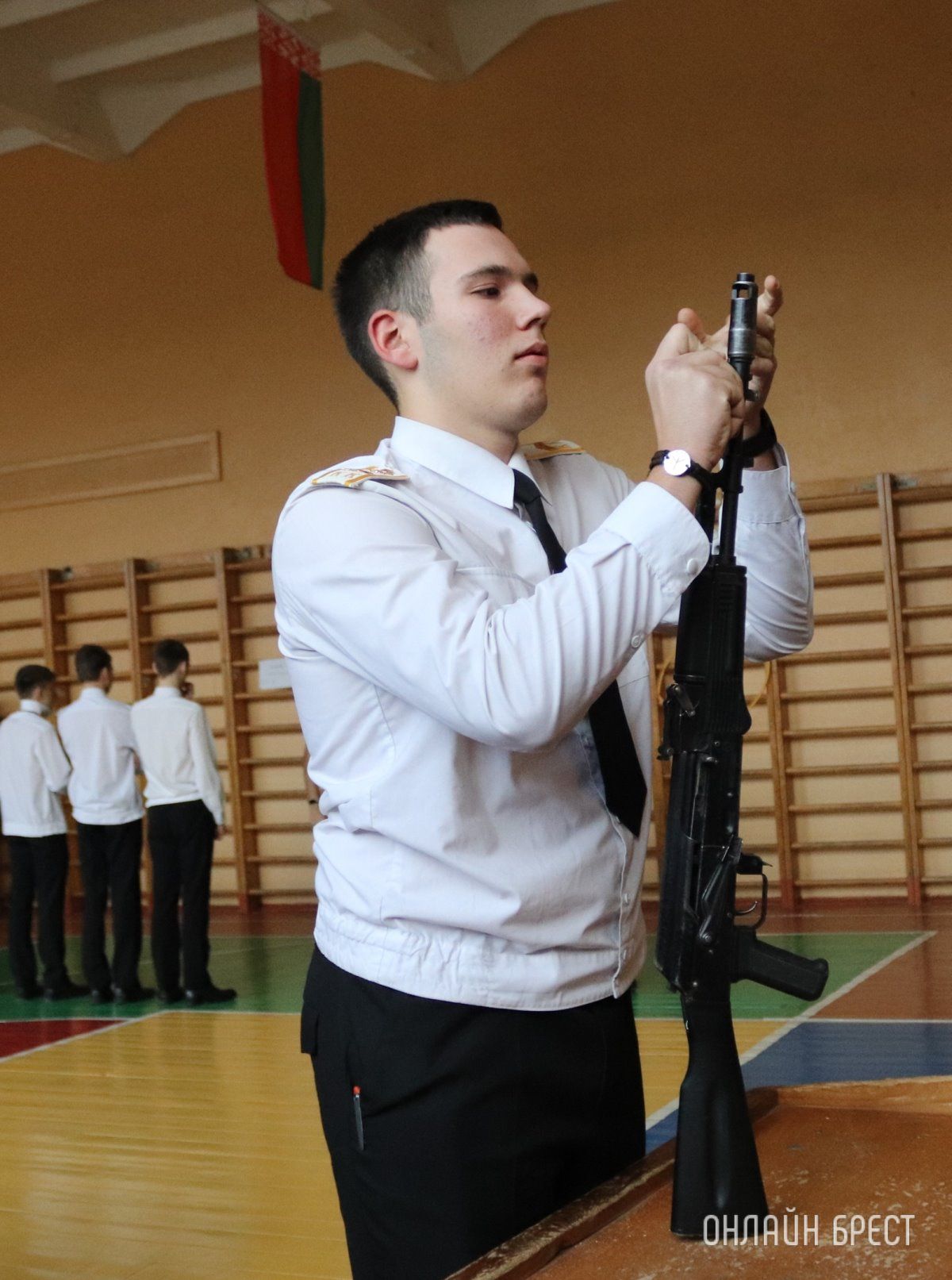 Читатель: Кадеты Москвы побывали в гостях у кадетов 28-ой школы г. Бреста и приняли участие в дружеских соревнованиях