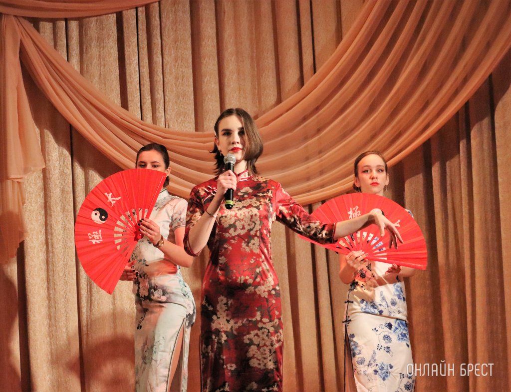 Читатель: Конкурс стихов и песен на иностранном языке «История любви» (Московский район г. Бреста)