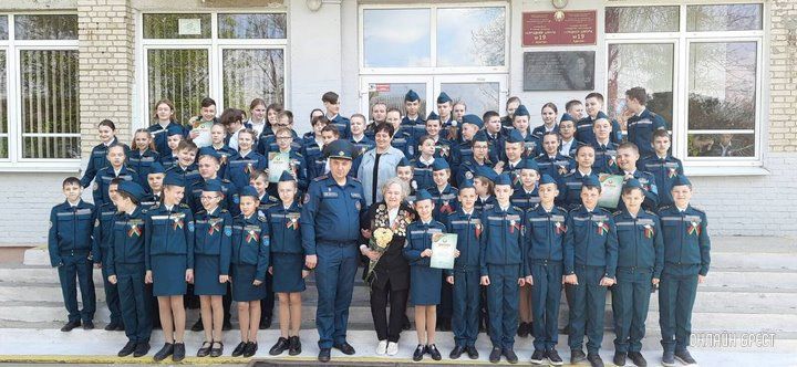 Накануне Дня Победы мы чаще, чем обычно, вспоминаем героев прошедшей войны и стараемся снова и снова доказать, что они не зря сражались за мирное будущее своих потомков