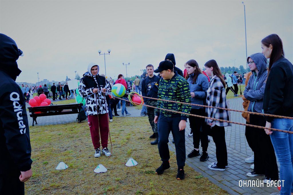 Читатель: Сегодня в Бресте на празднике «Дети нового 1000-летия»