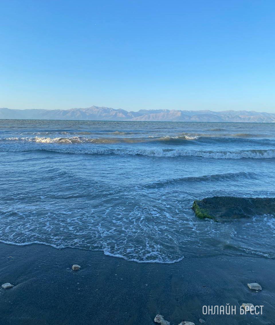 Читатель: Привет Бресту из жаркого Корфу