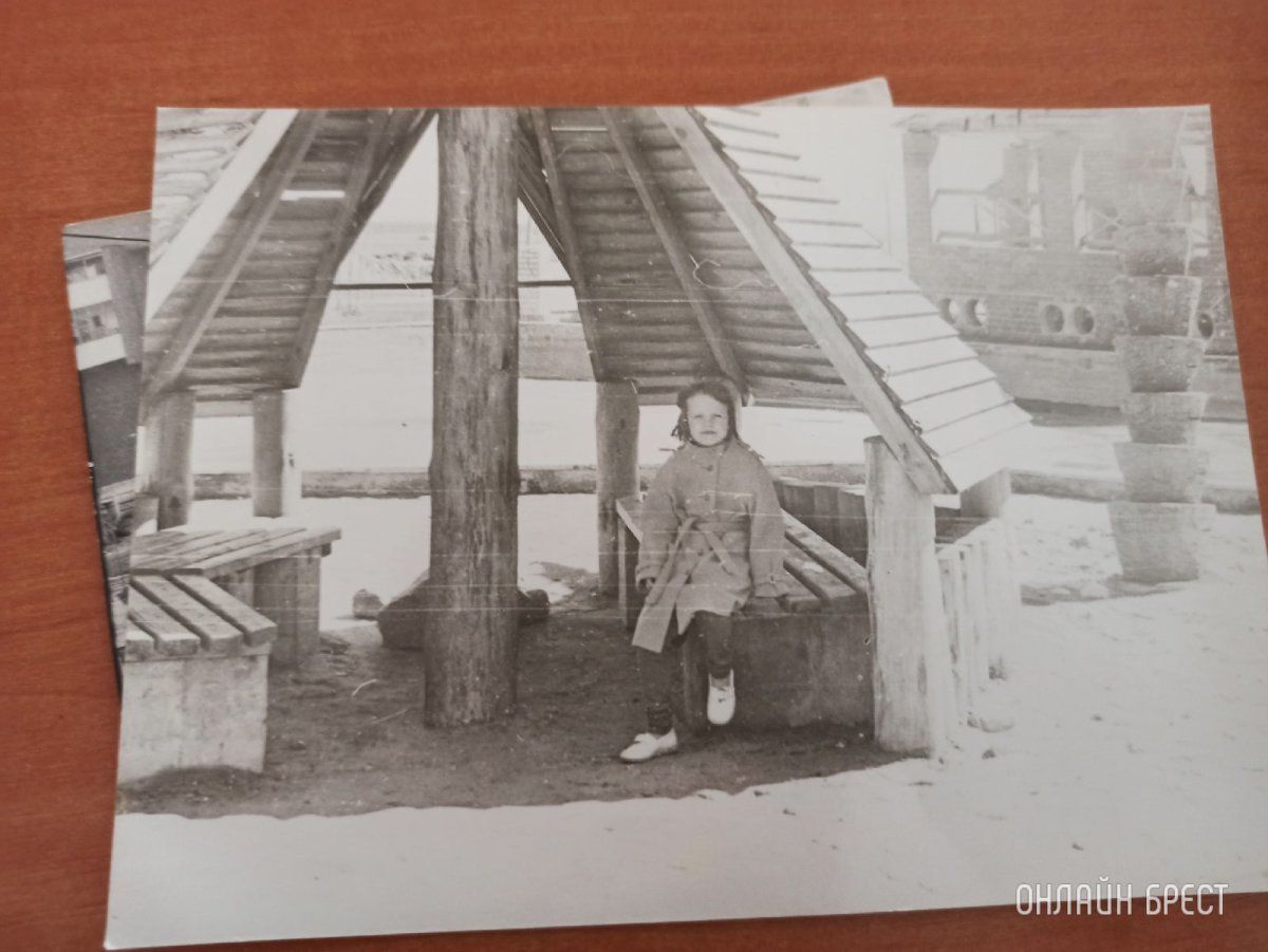 Читатель: Старые фотографии Бреста, м-н Восток