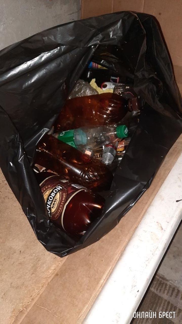 Брест. У каждого в подвале тоже такой движ-Париж?