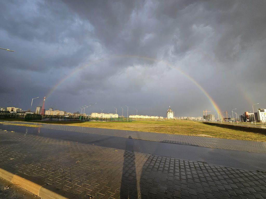 Посмотрите, какую красивую радугу можно увидеть сейчас в Бресте