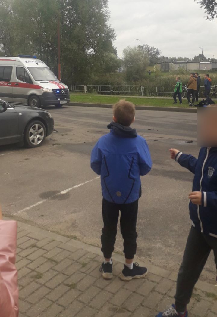 В Бресте на ул. Ясеневой произошло ДТП с участием мотоциклиста