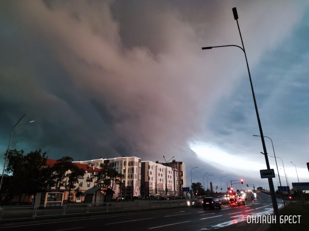 Сегодняшнее небо над Брестом