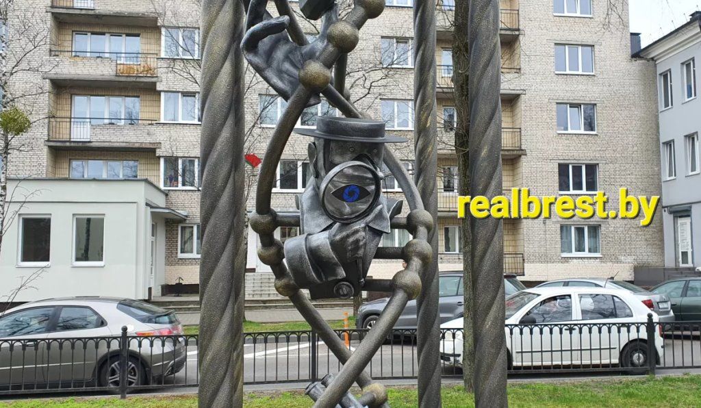 Новый фонарь появился на улице Гоголя в Бресте