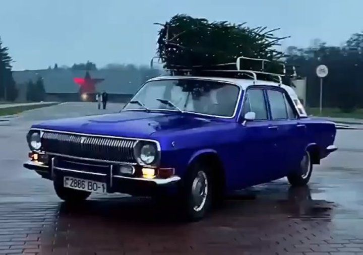 Брестская волга поздравляет нас с Новым годом