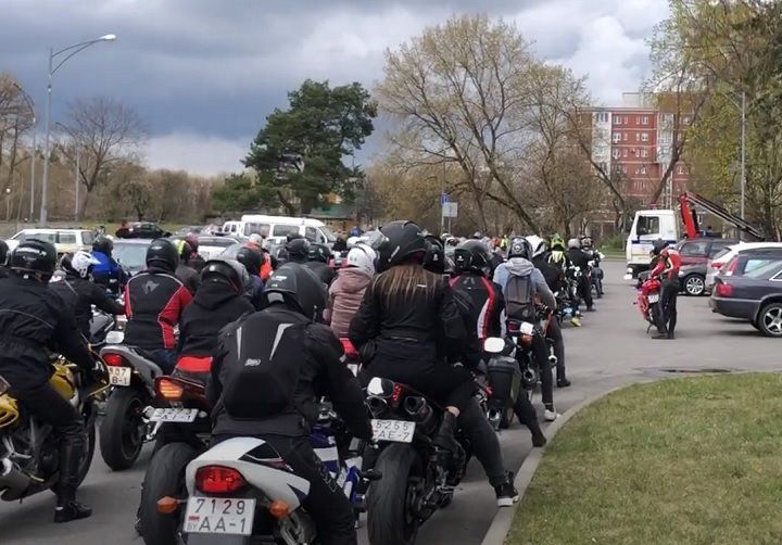 Байкеры в Бресте открыли мотосезон 2022