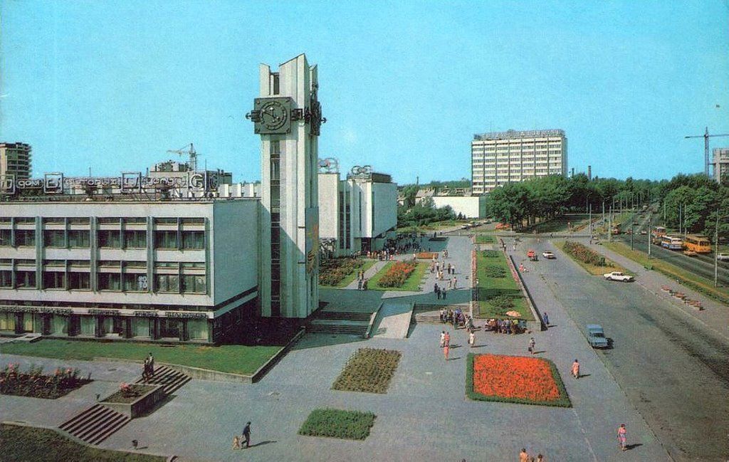 Брест, ЦУМ. 1985 год