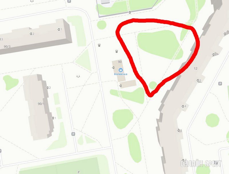 Читатель: В этом районе не хватает детской площадки