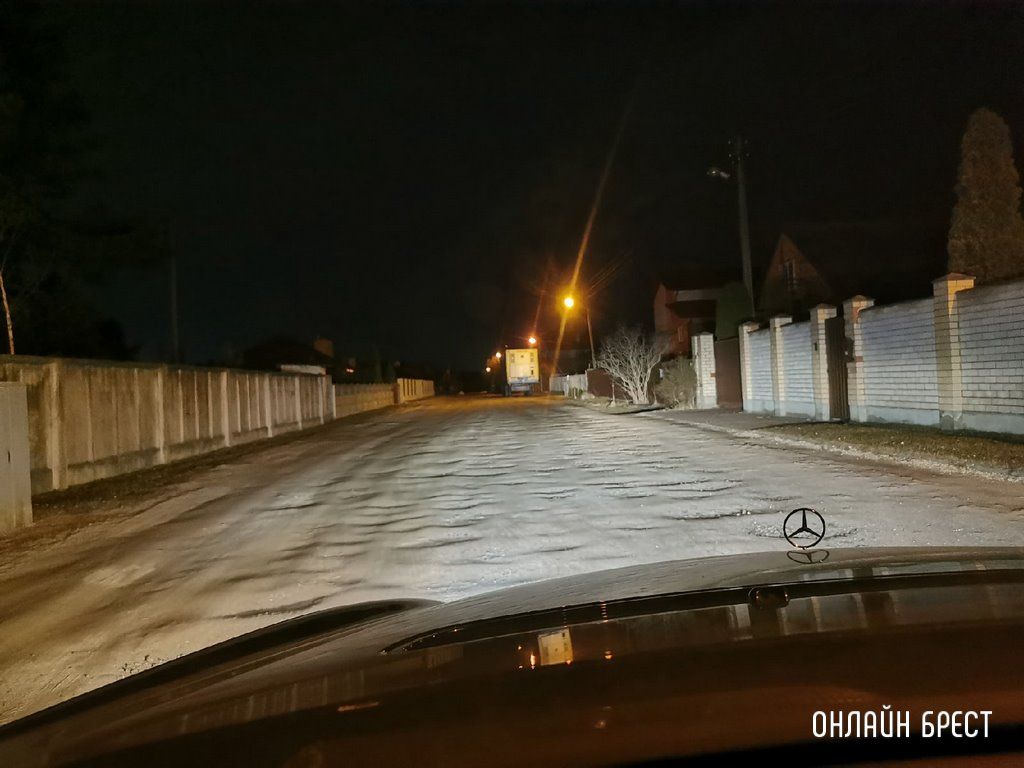 Читатель: Куда обратиться, чтобы разровняли дорогу? Брест, ул. Рождественская