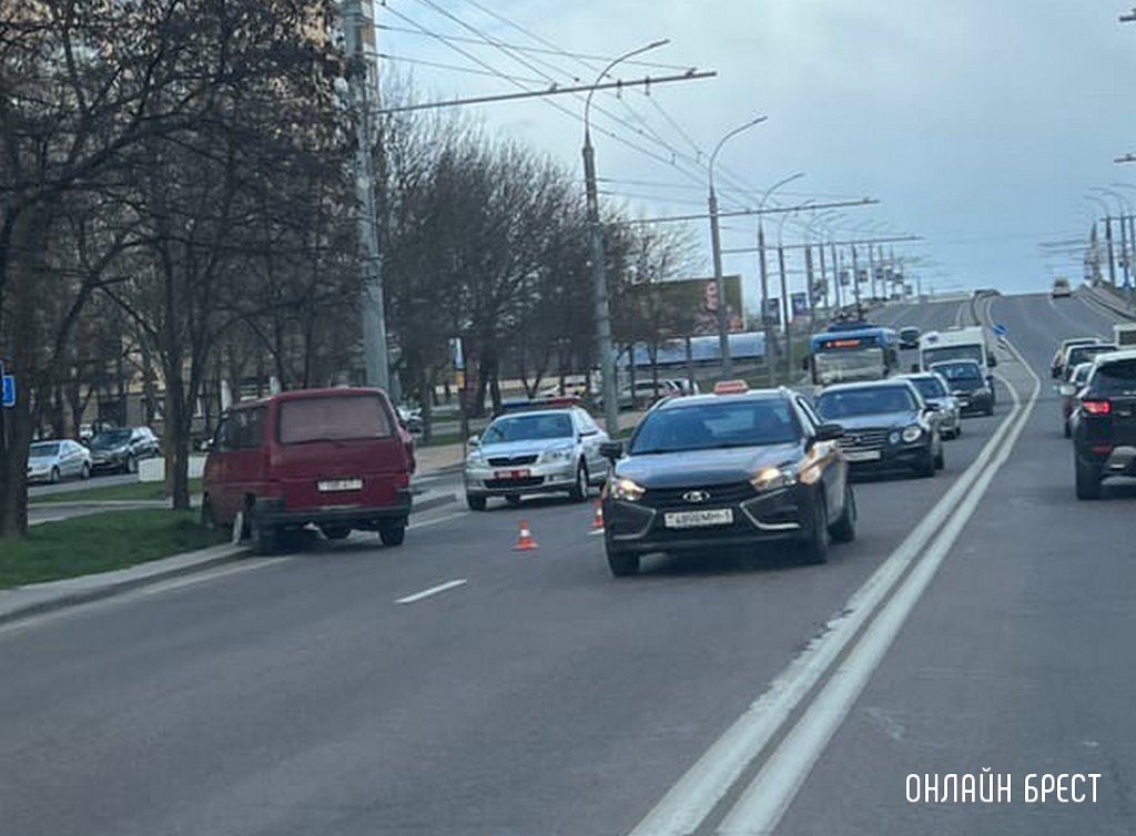 Читатель: Вчера на Машерова в Бресте произошло ДТП