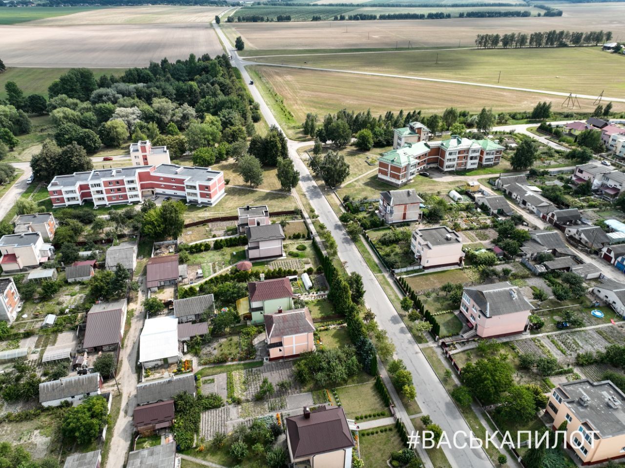 Остромечево - перспективный агрогородок возле Бреста. Видео с высоты