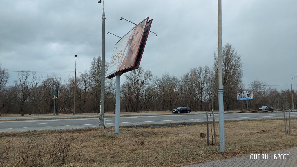Читатель: Вот что натворил сильный ветер в Бресте