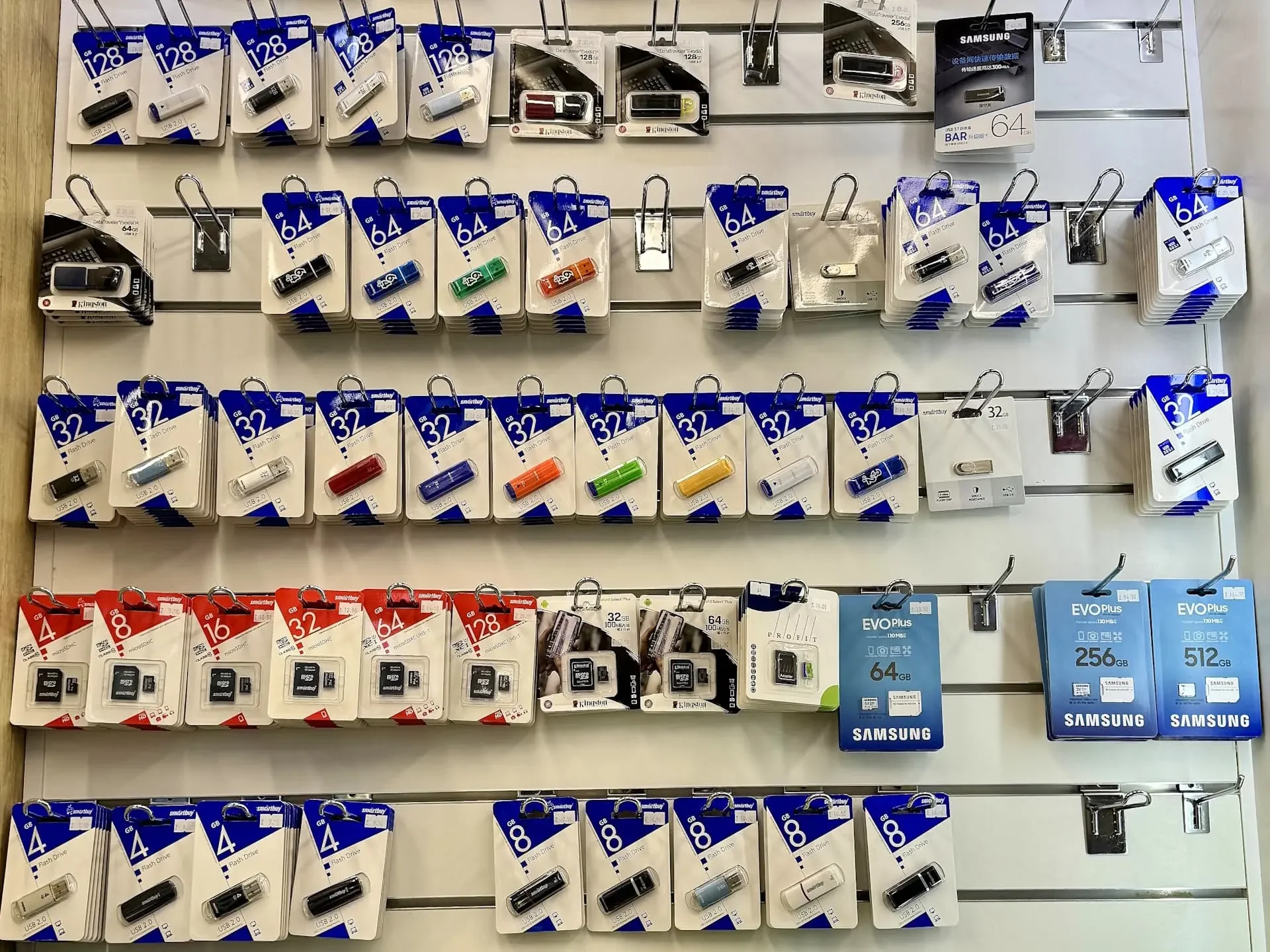 ЮНИТЕЛ — Ремонт гаджетов — фото 12