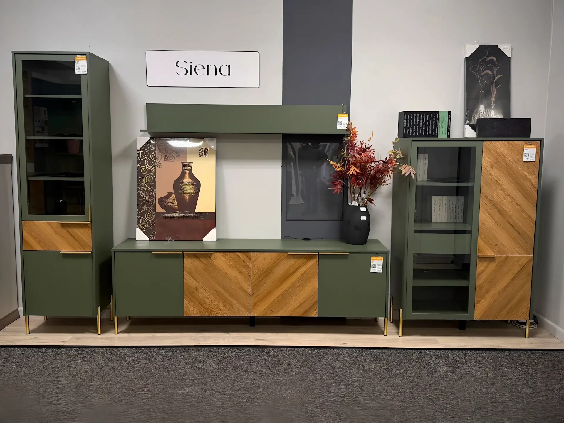 Black Red White — Мебель — фото 3