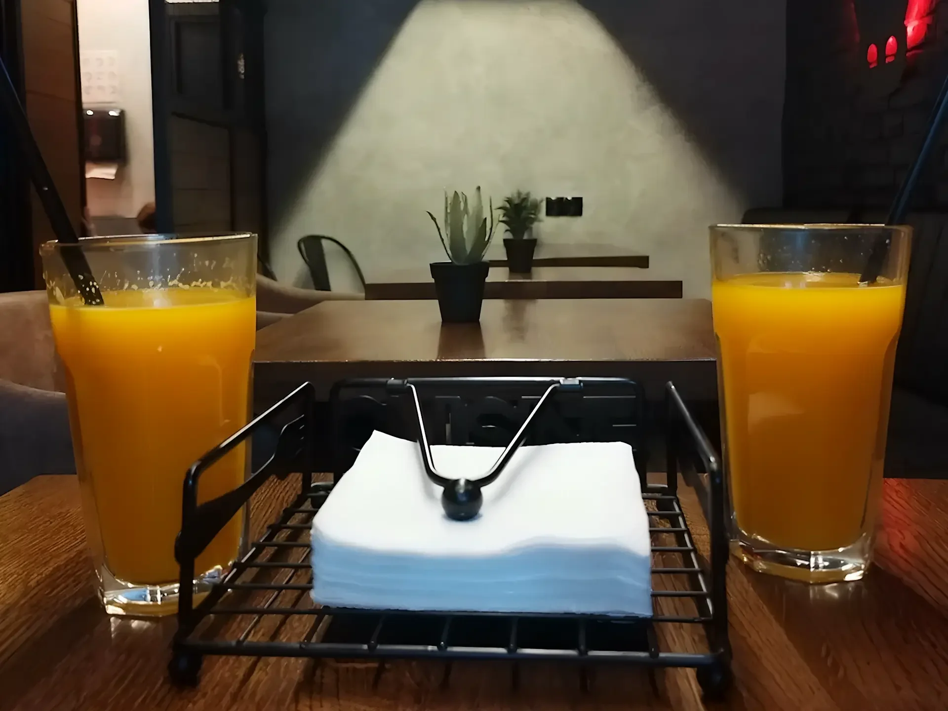 МООМО — Крафтовая бургерная — фото 12